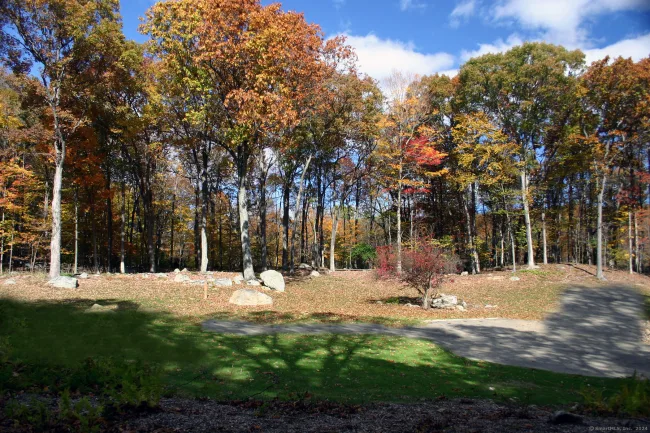 30L Huckleberry Hill Road, New Canaan, CT