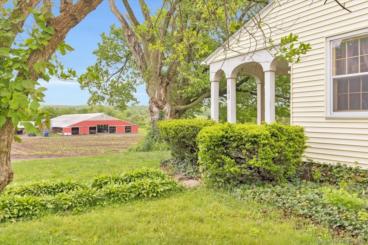 148 Wallingford Road, Durham, CT