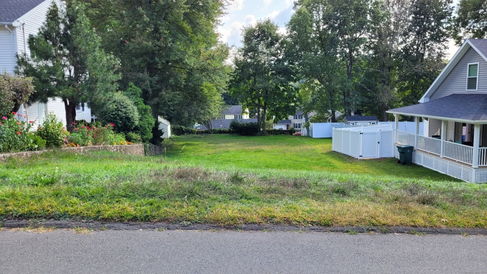 Fairlawn Street, Bristol, CT