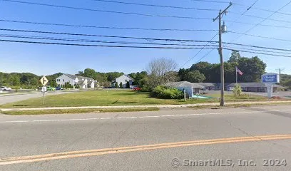 East Main Street, Clinton, CT