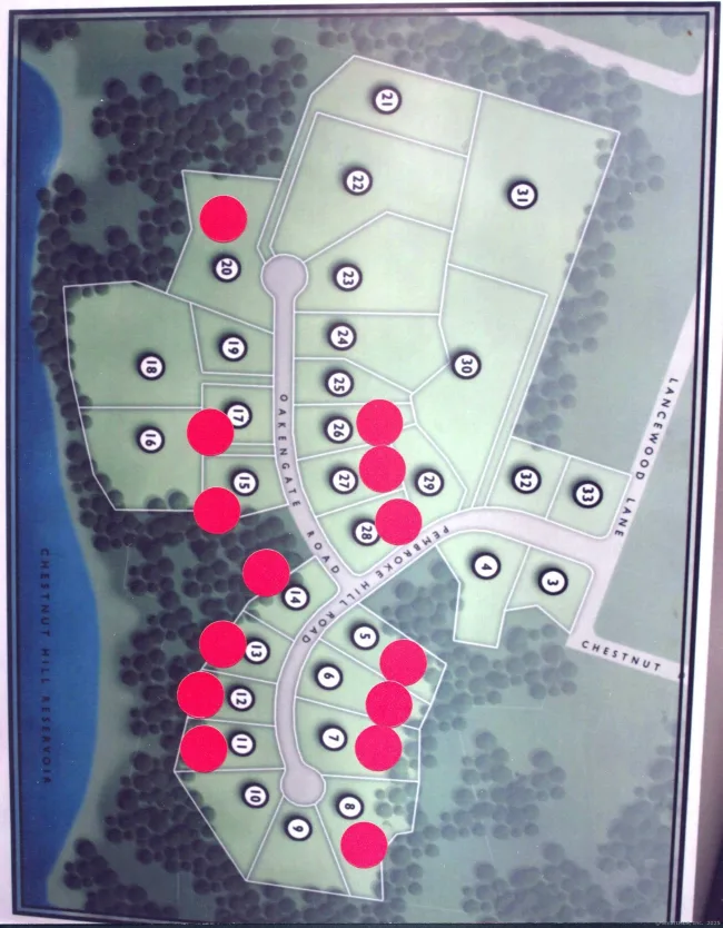 16 Oakengate Road, Wolcott, CT