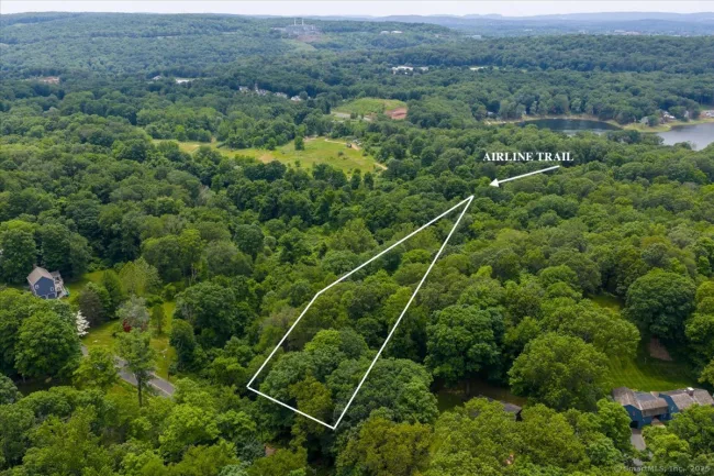 Jobs Pond Road, Portland, CT