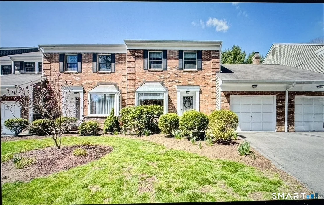 136 Tunxis Village, Farmington, CT