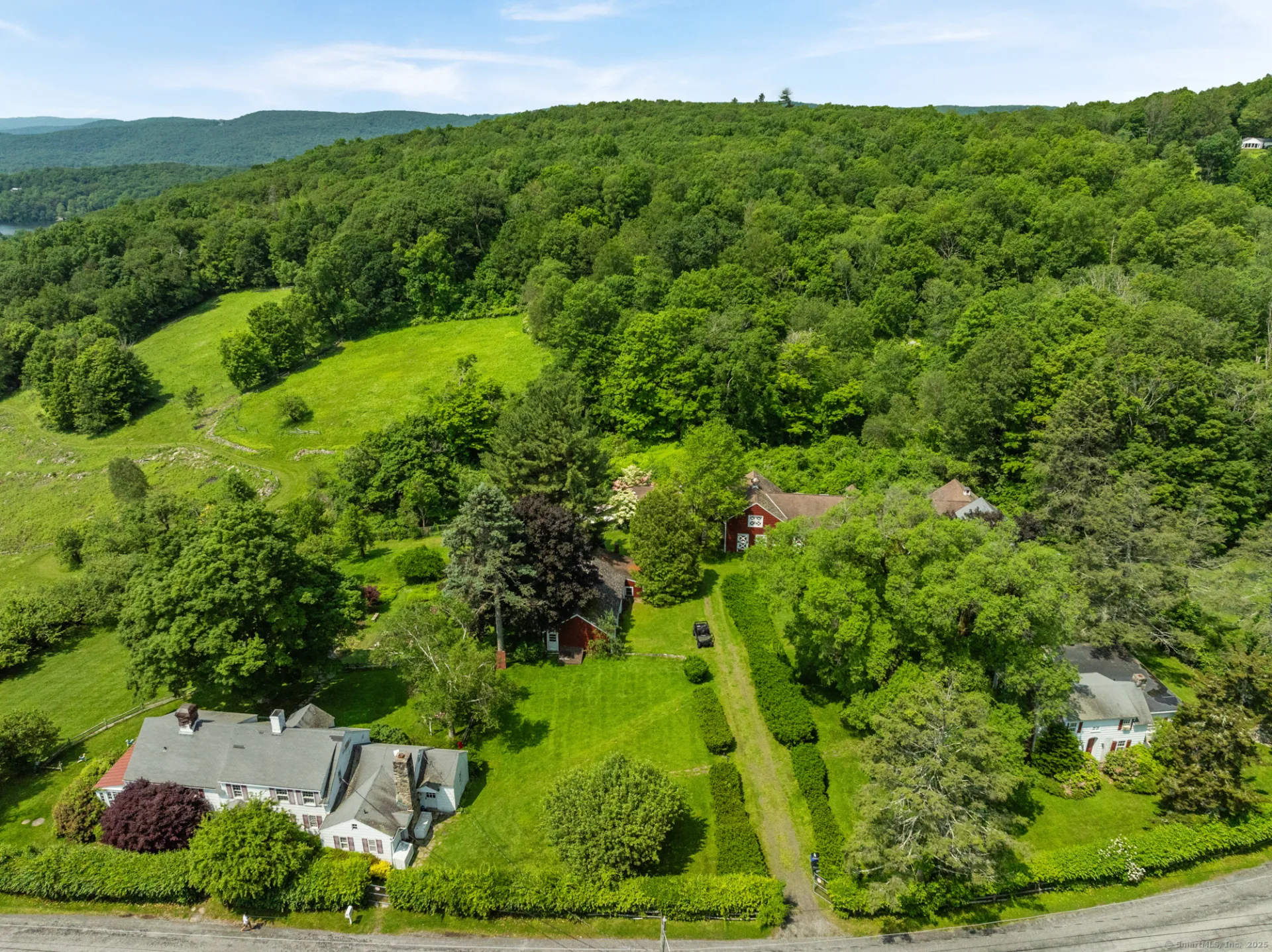 132 Curtiss Road, Warren, CT
