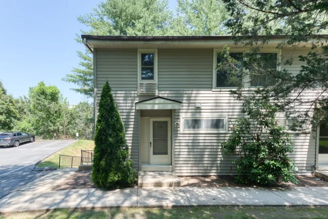 118 Sheraton Lane #118, Norwich, CT