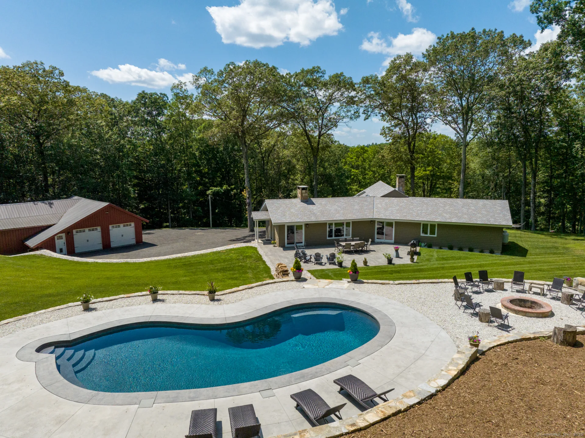 85 Good Hill Road, Roxbury, CT
