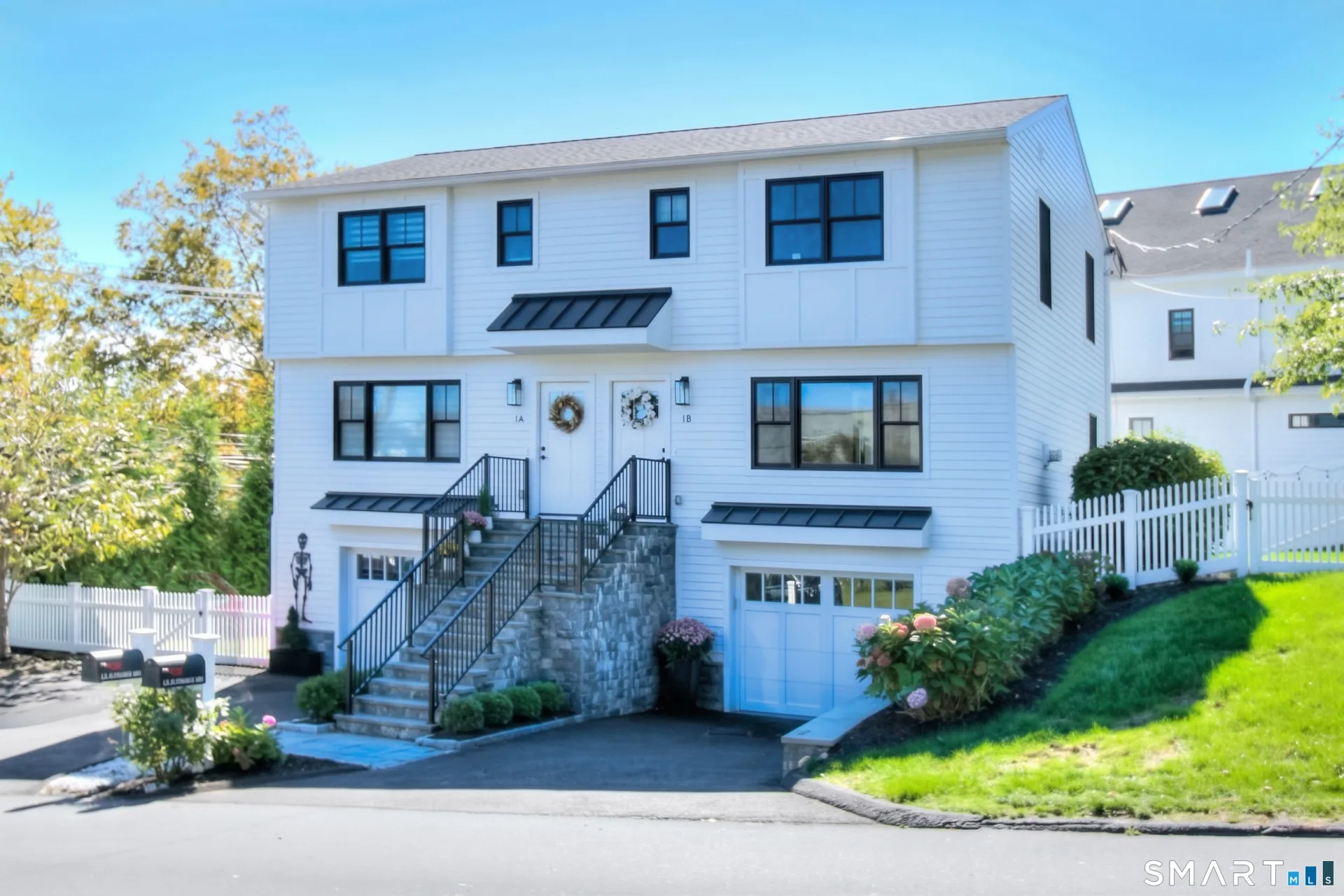 1 Sunrise Road #B, Westport, CT