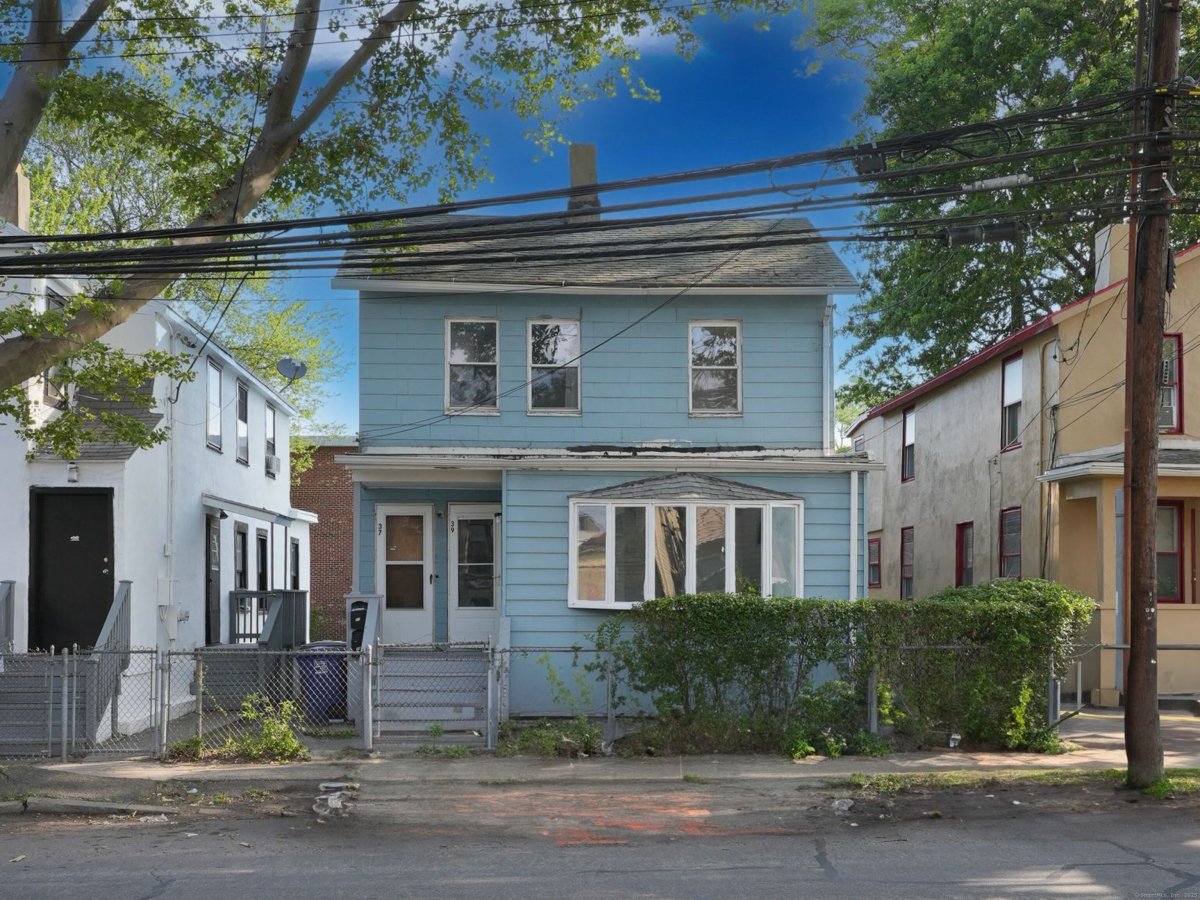 37-39 Granfield Avenue, Bridgeport, CT