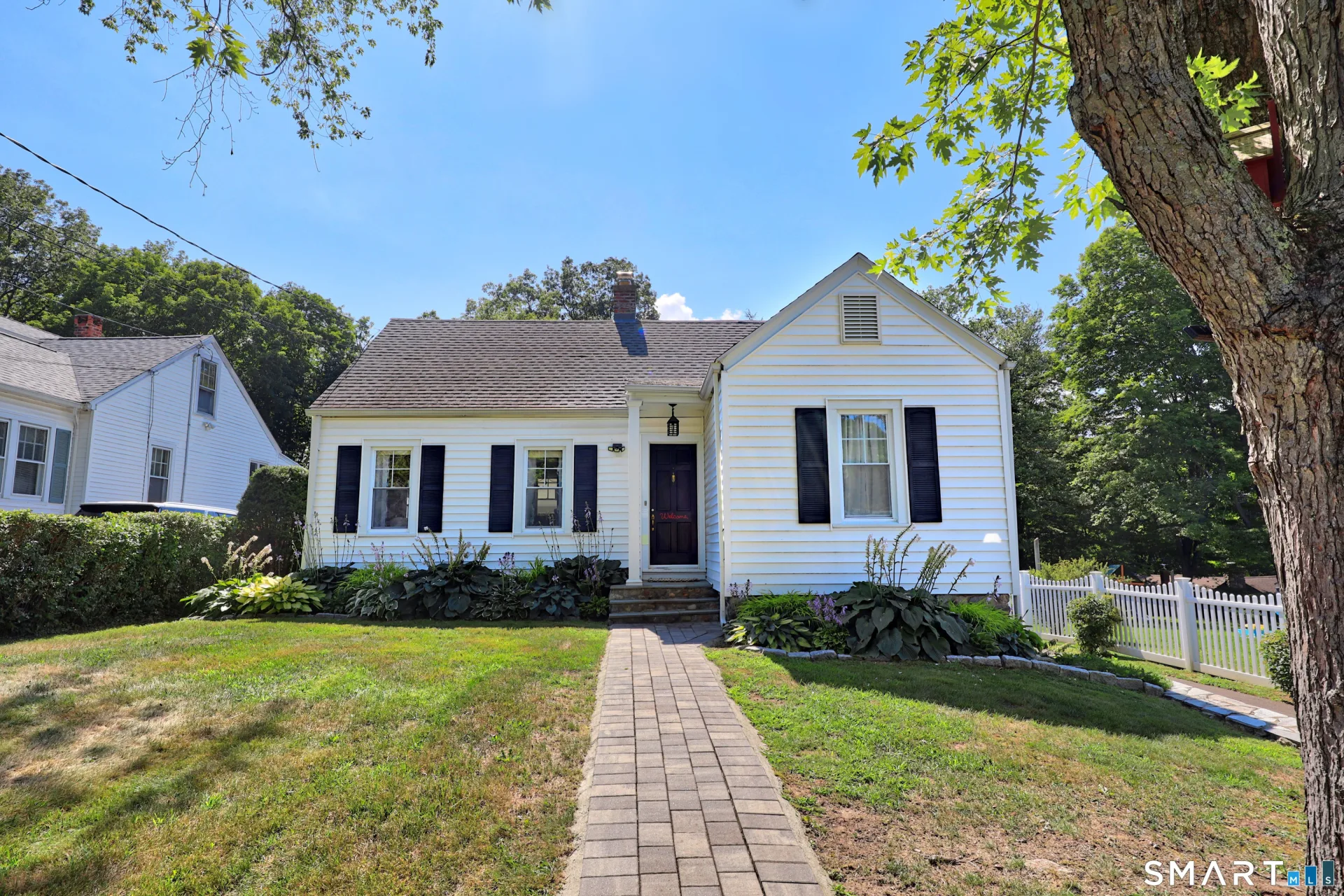 12 Yale Avenue, Middlebury, CT