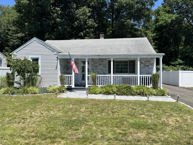 31 Forest Street, East Haven, CT
