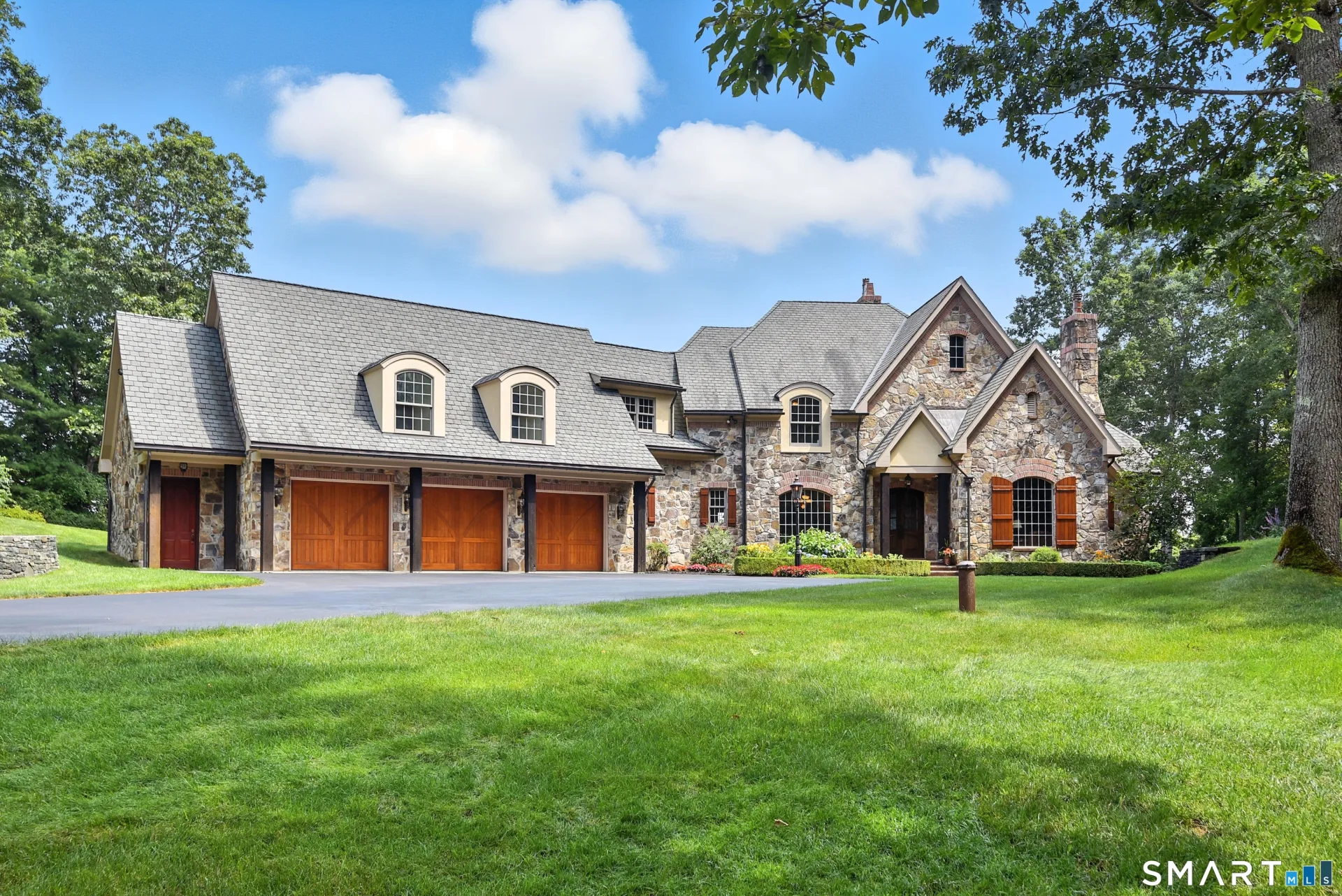 282 & 260 Searles Road, Pomfret, CT