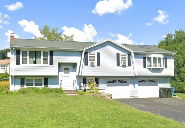 51 Towne Drive