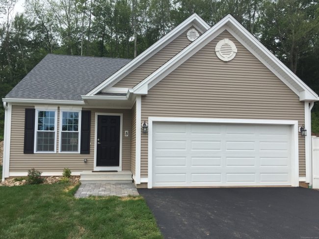 137 Webster Lane #2-42