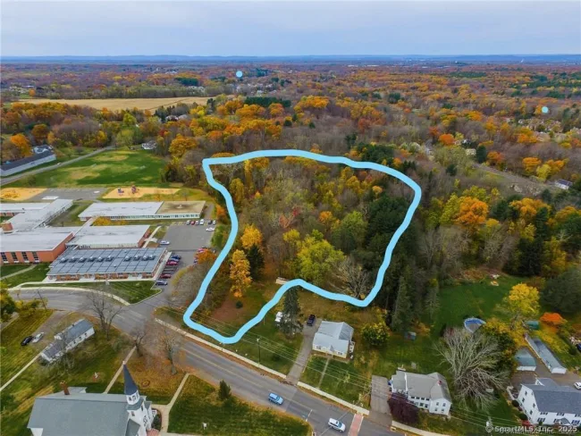 4 Rye Street, East Windsor, CT