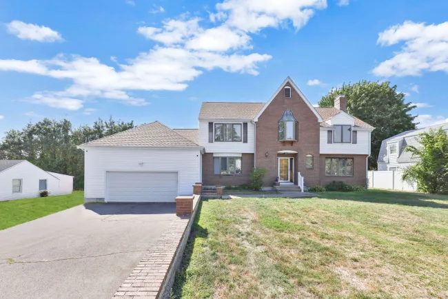 208 Highmeadow Lane, Middletown, CT