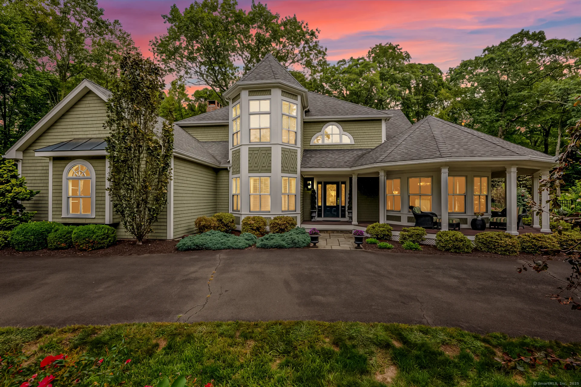 93 Hattertown Road, Newtown, CT