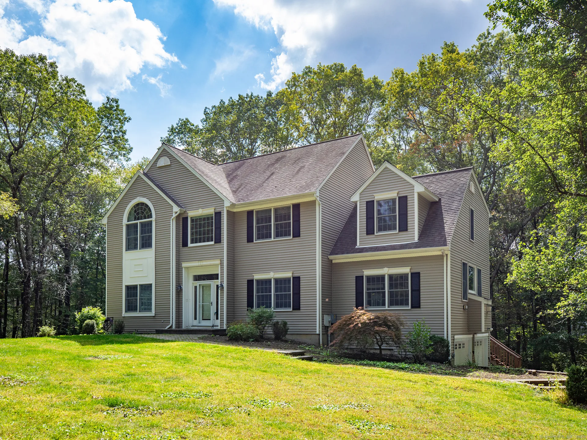 50 Beardsley Road, New Milford, CT
