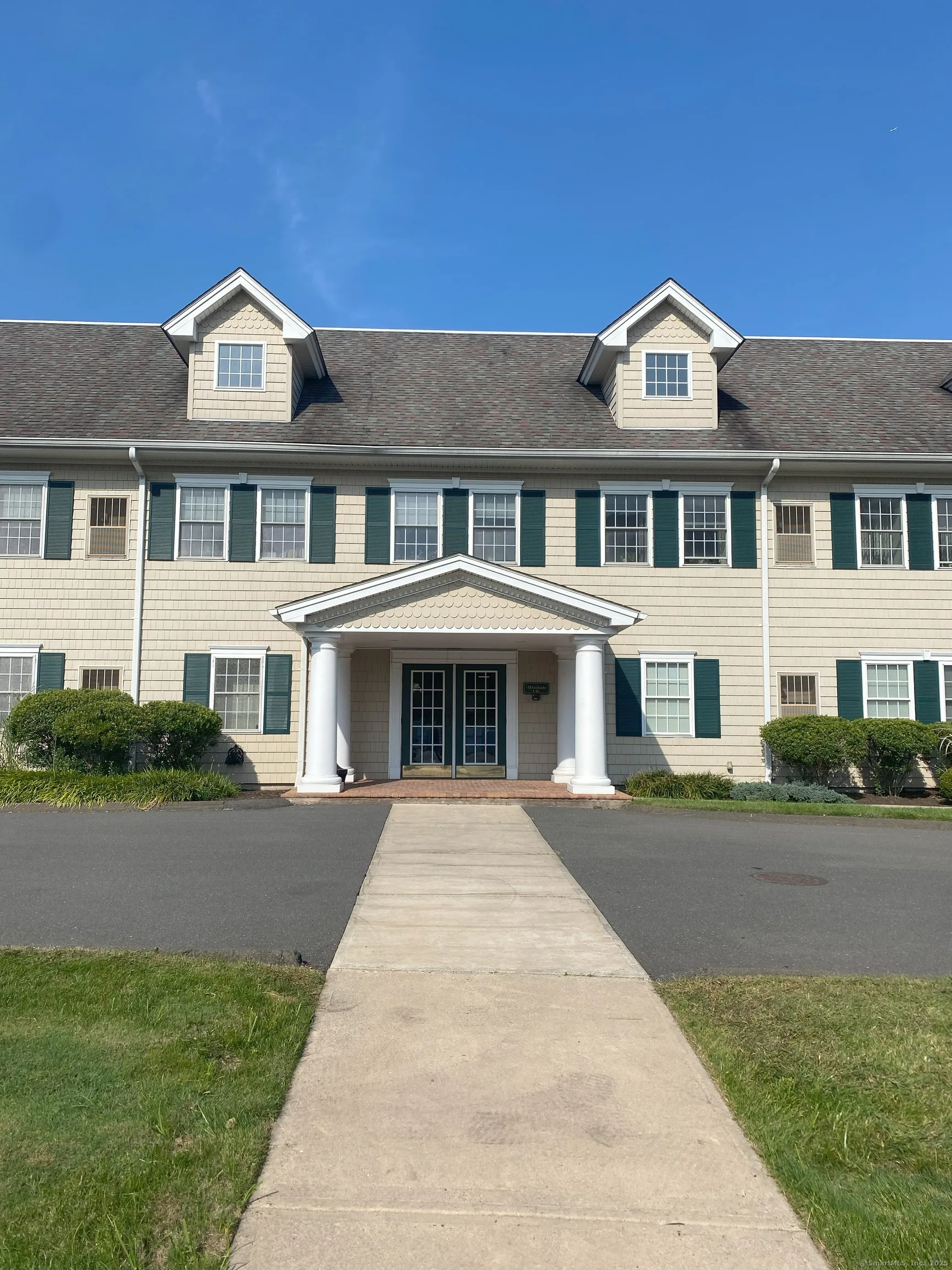 380 Main Street #3, Wallingford, CT