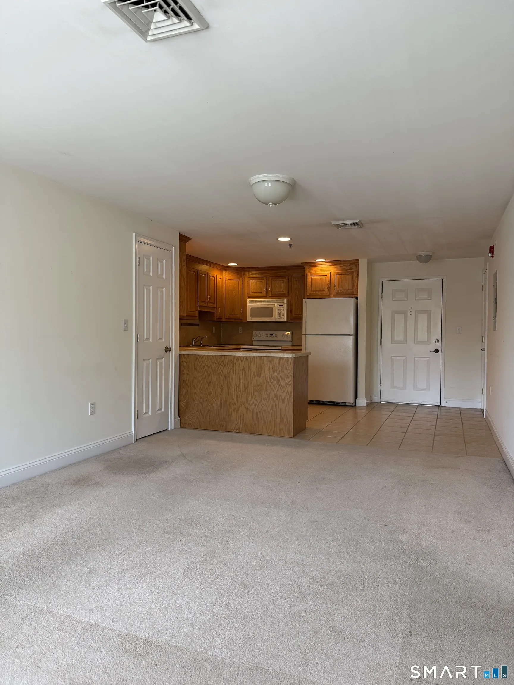 380 Main Street #16, Wallingford, CT