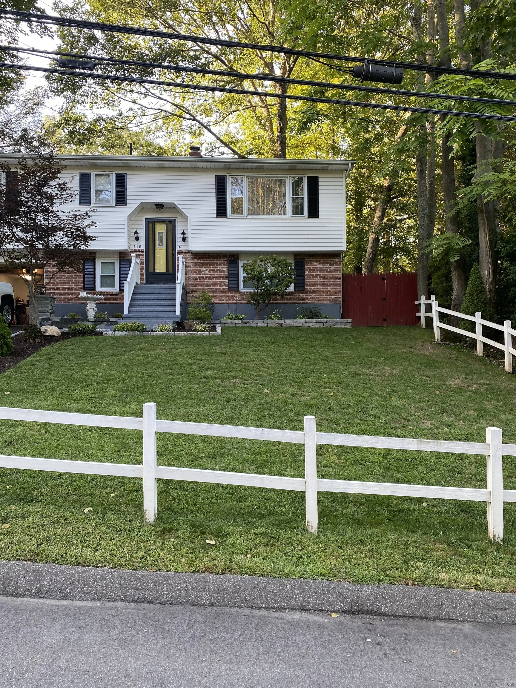 110 Wooster Avenue, Waterbury, CT