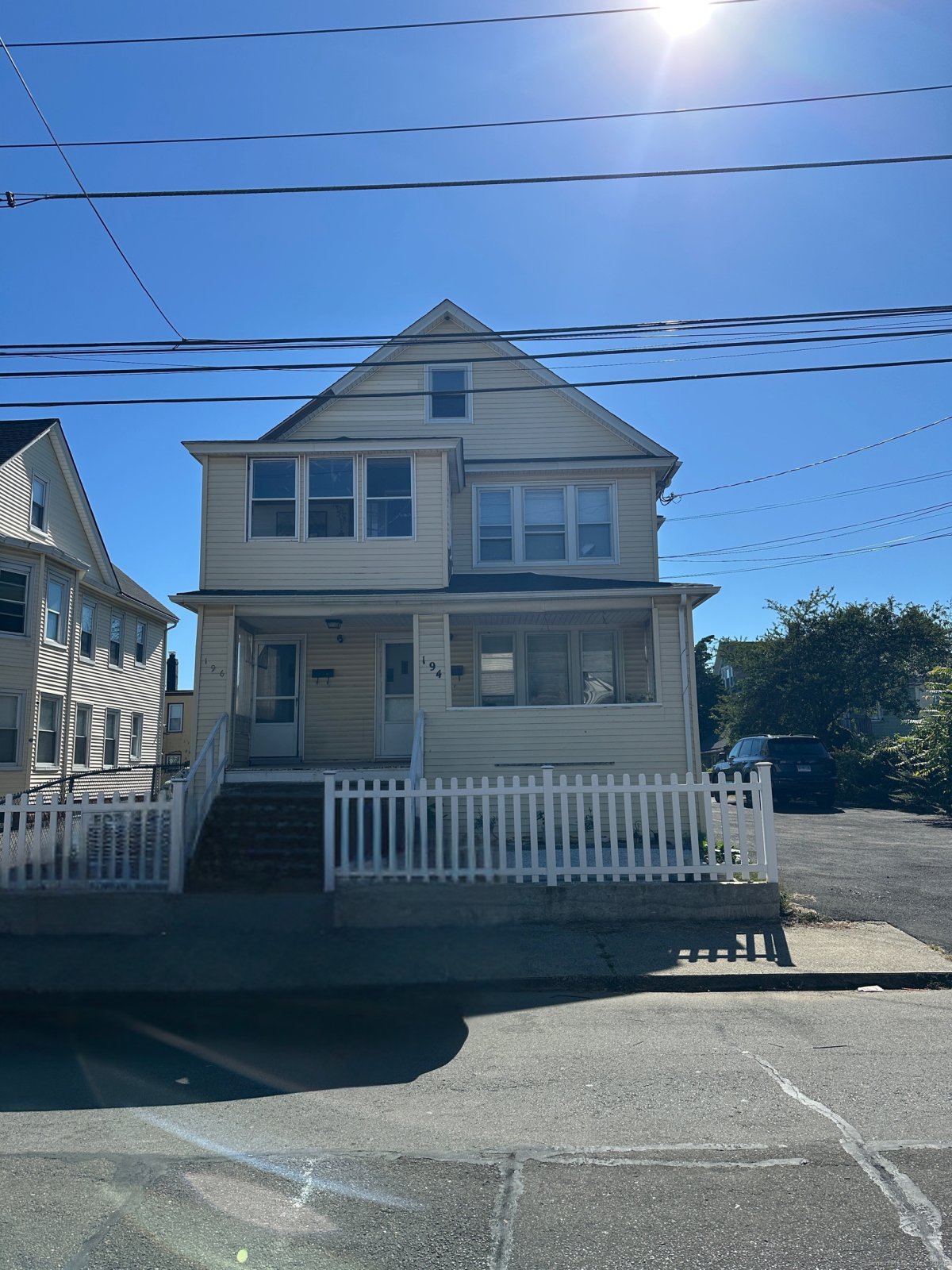 194 Adams Street, Bridgeport, CT