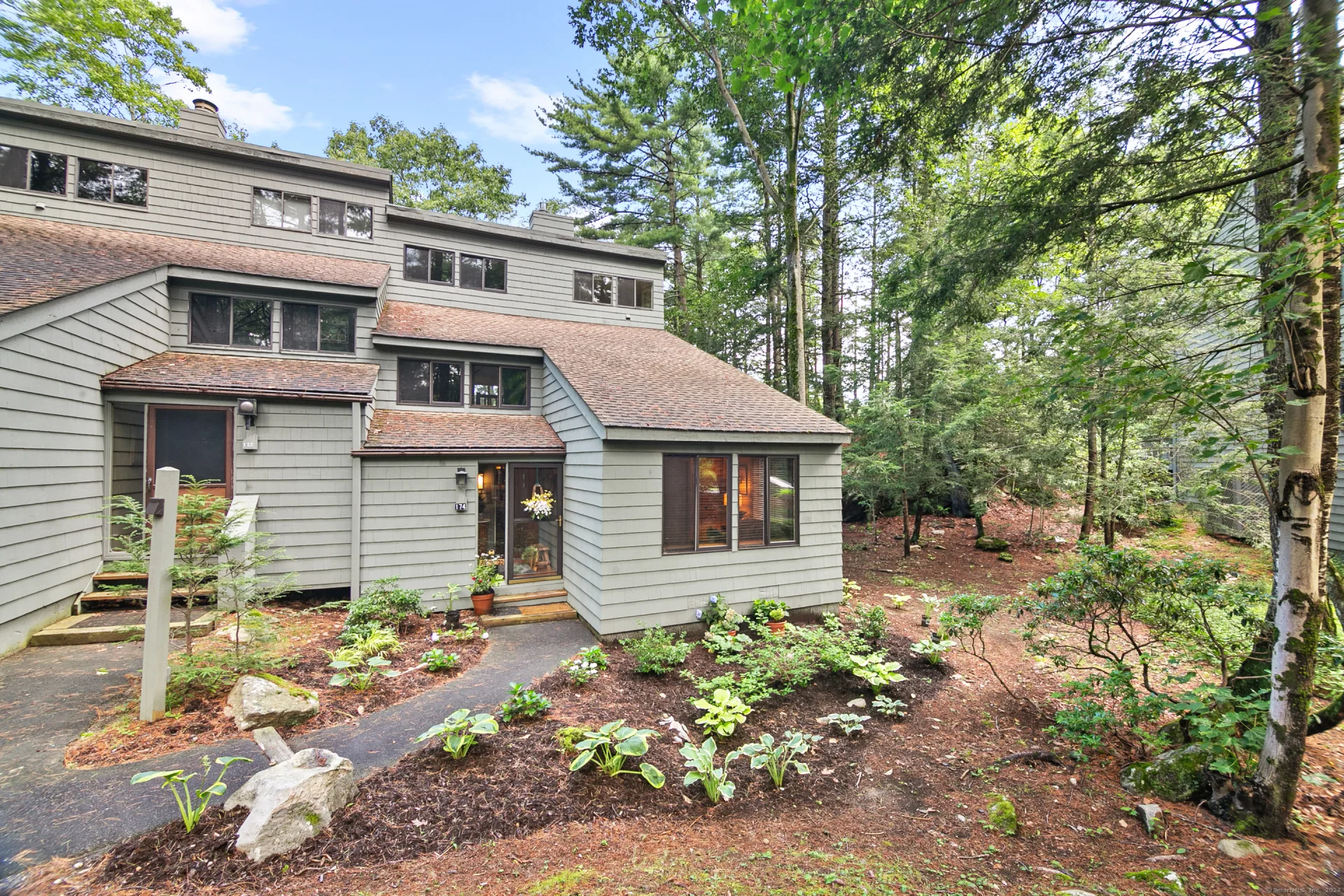 174 Ledge Drive #174, Torrington, CT