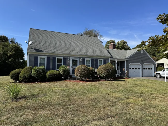 67 Royal Oak Circle, Meriden, CT