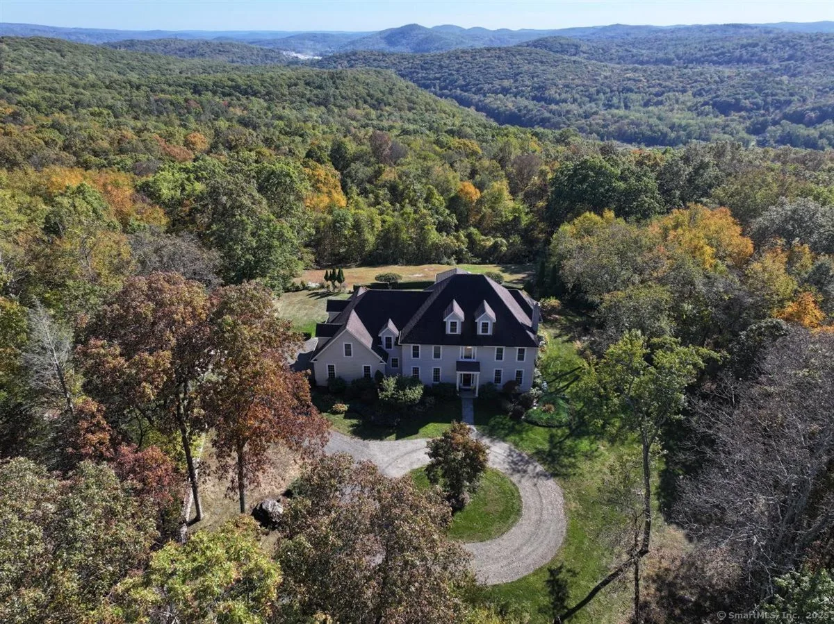 5 Lyric Lane, New Milford, CT