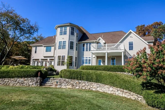 5 Lyric Lane, New Milford, CT