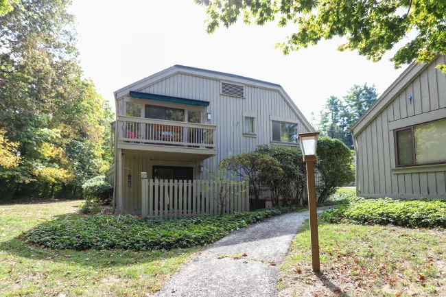 1 Heritage Village #C, Southbury, CT