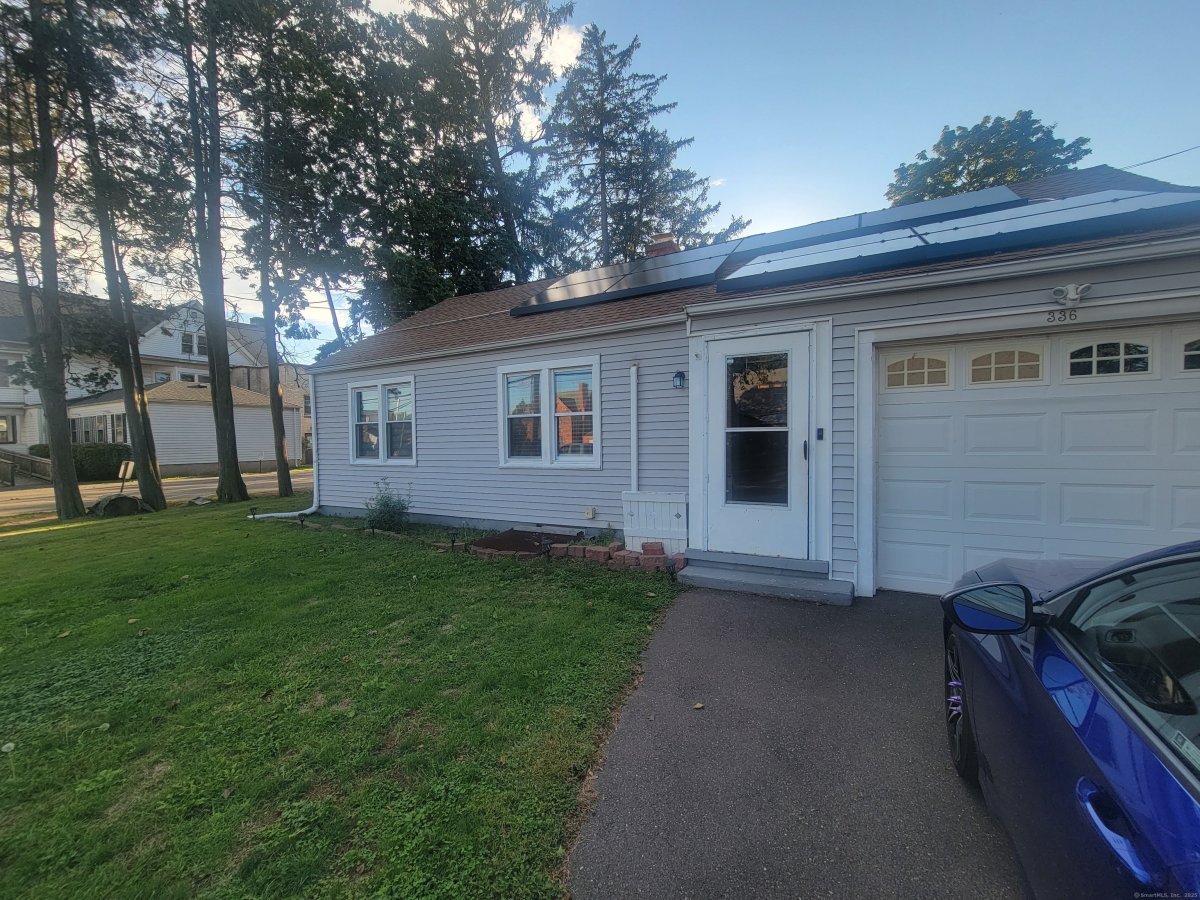336 Circular Avenue, Hamden, CT