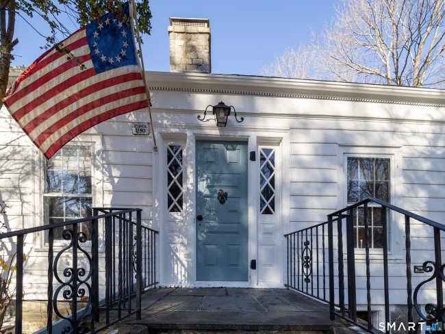 320 North Salem Road