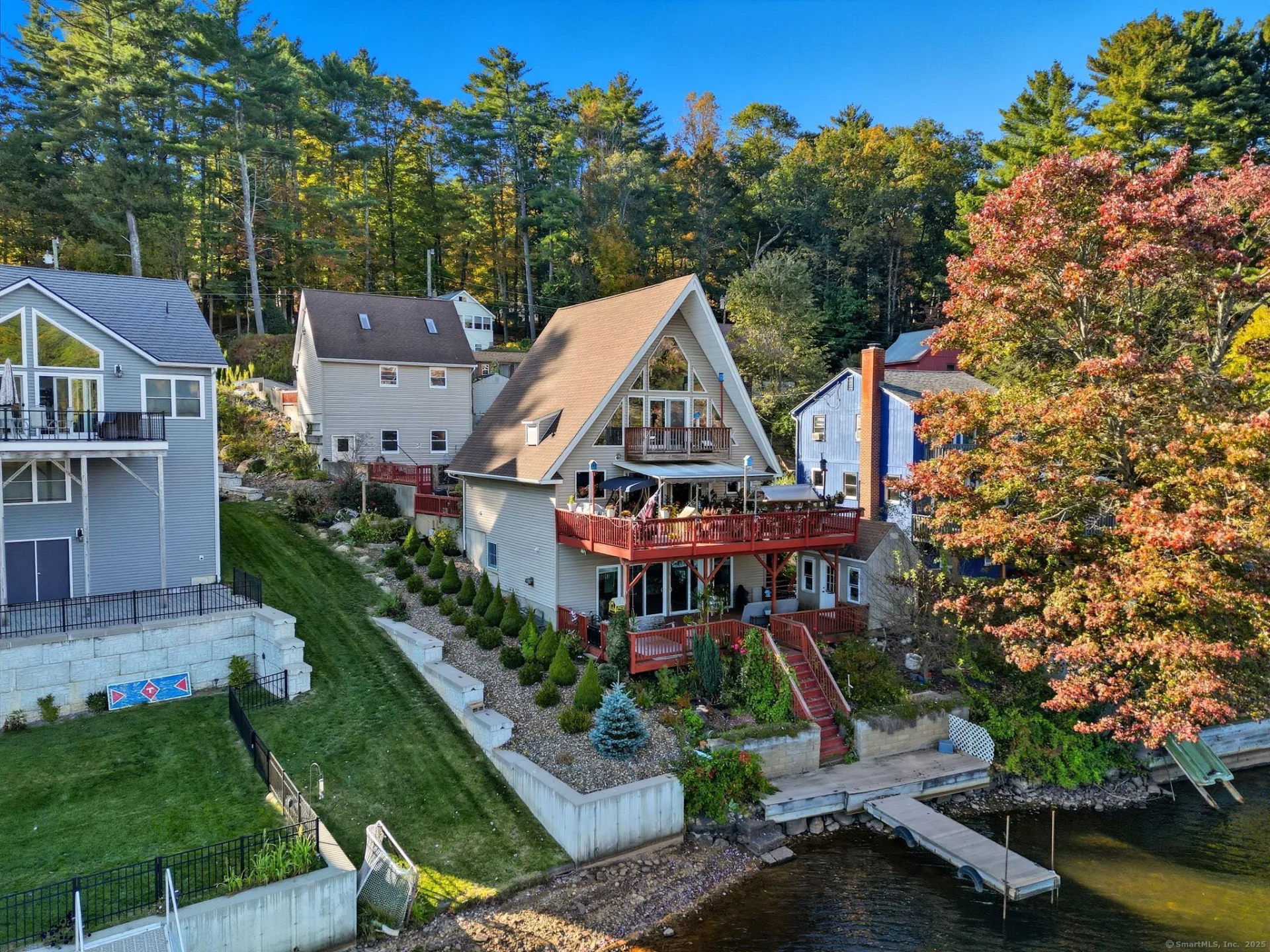 31 Lake Shore Boulevard, Stafford, CT
