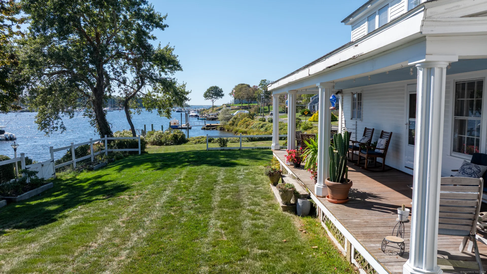 417 River Road, Stonington, CT