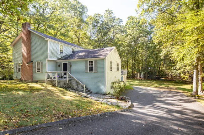33 Forge Drive, Avon, CT