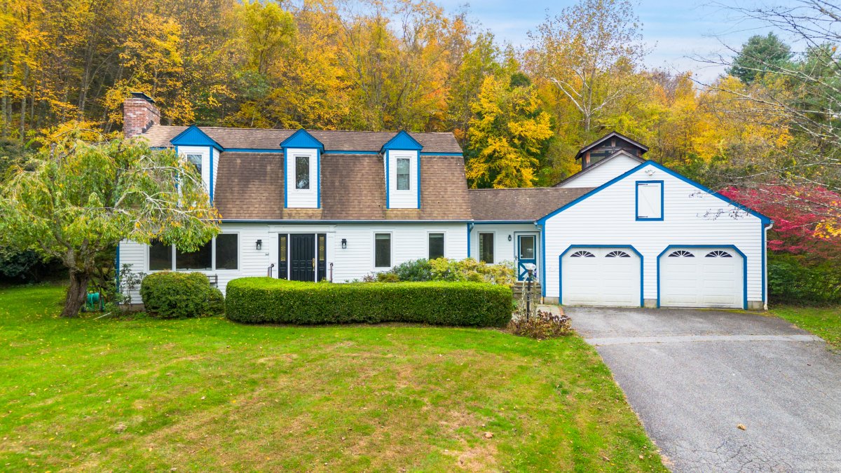 31 Cedar Hill Road, New Milford, CT
