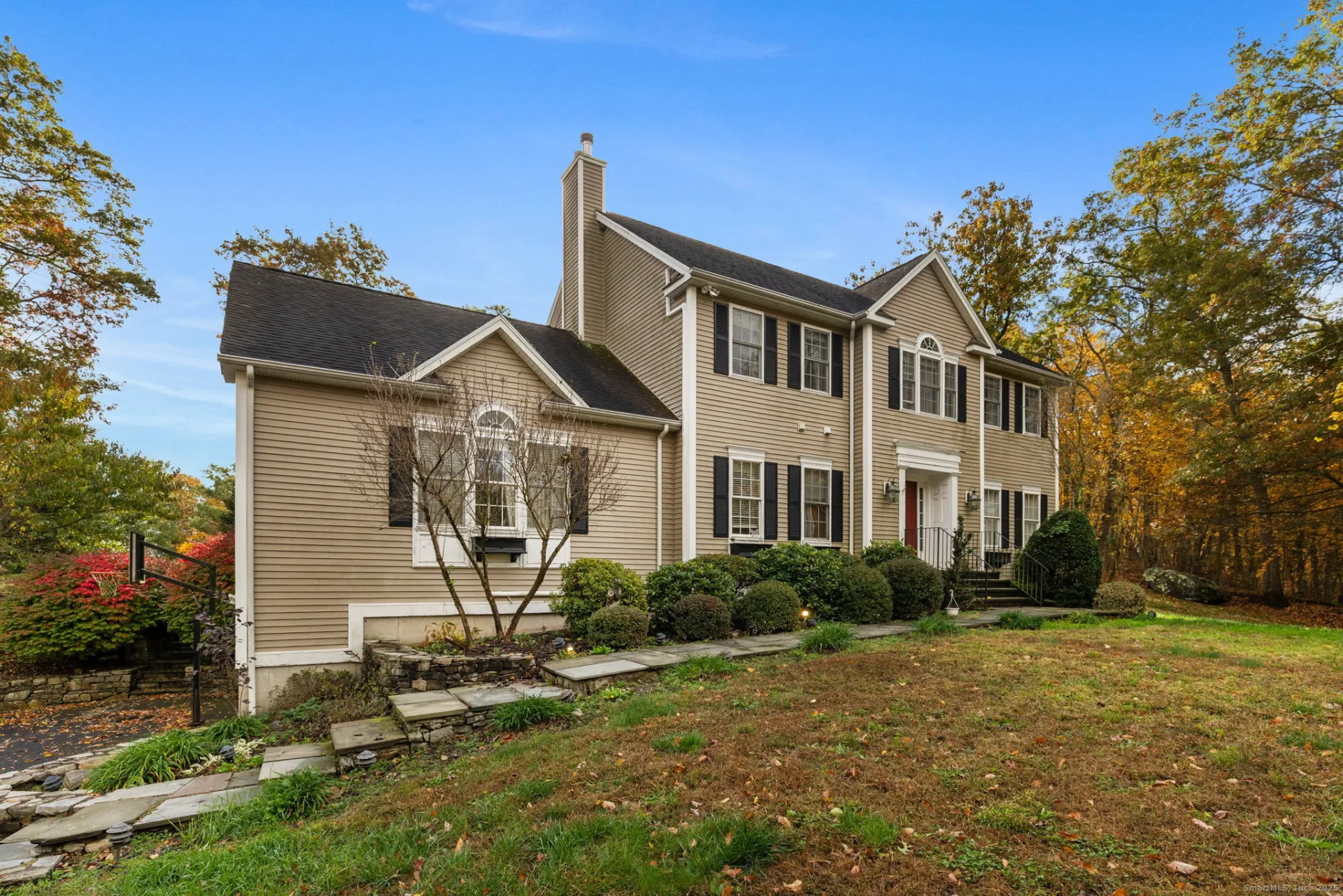 4 Abbey Lane, Newtown, CT