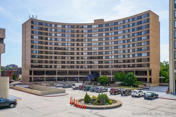 100 Wells Street #R802, Hartford, CT