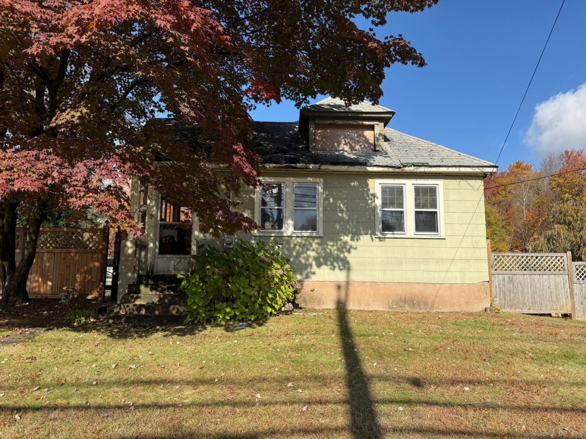 445 Maple Street, Wethersfield, CT