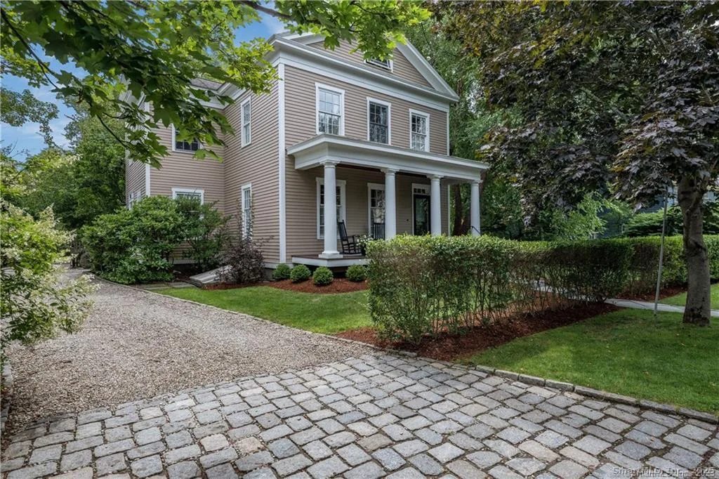 63 Broad Street, Guilford, CT