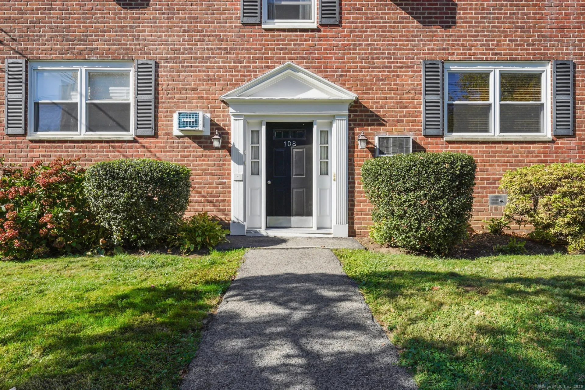108 Strawberry Hill Avenue #1, Stamford, CT