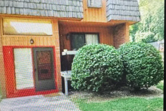 268 High Path Road #268