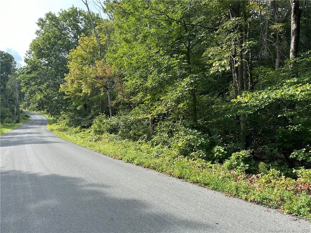 00 Above All Road, Warren, CT