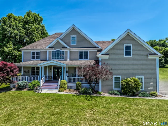1 Kiara Court