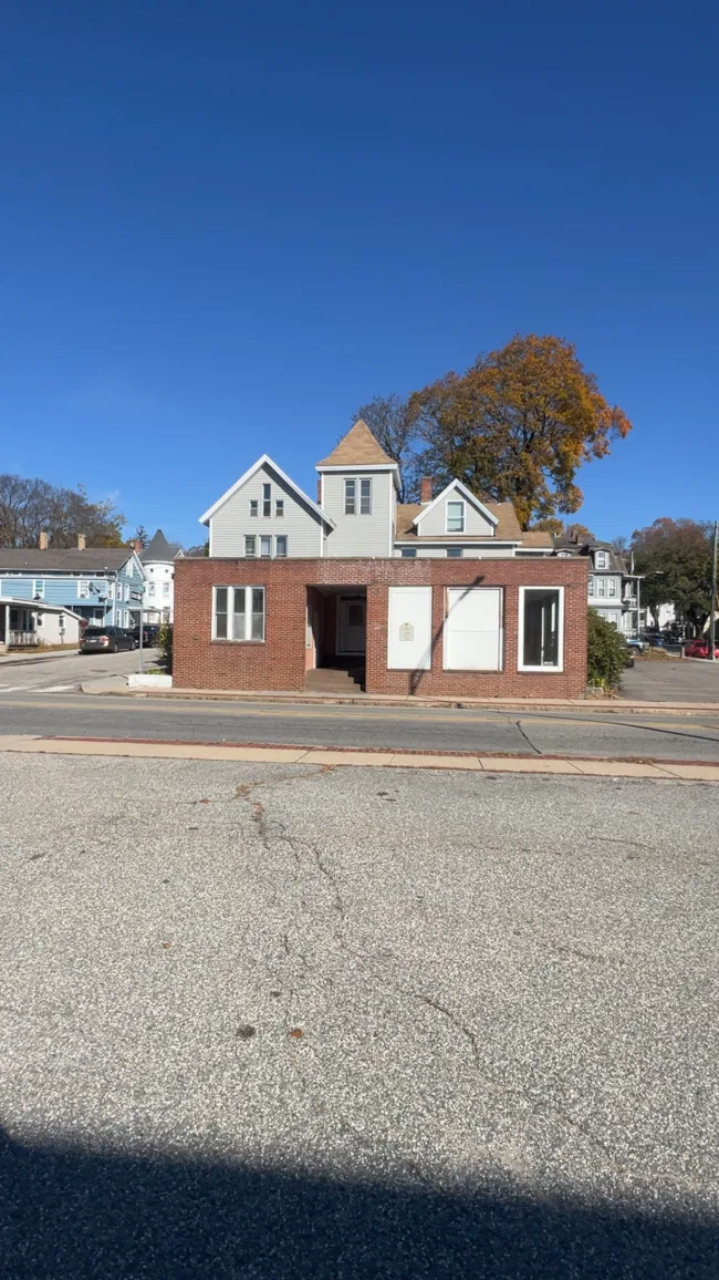 129 Valley Street