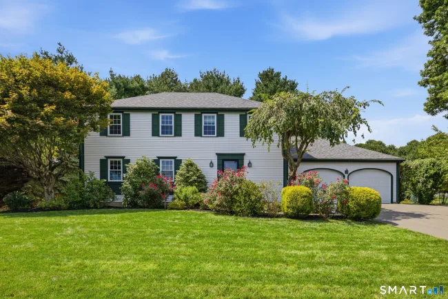 32 Braeside Crescent