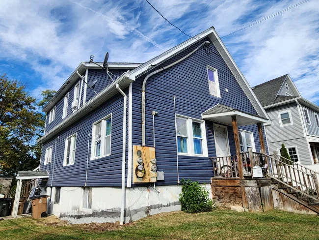 61 Aberdeen Street, Stamford, CT