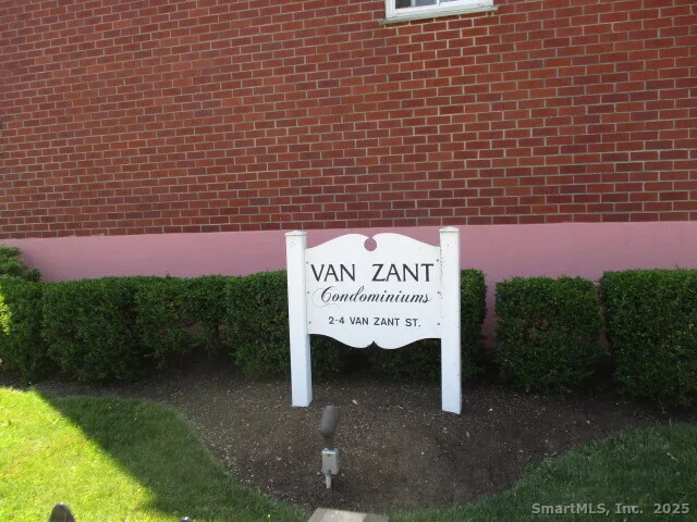 4 Van Zant Road #A2, Norwalk, CT
