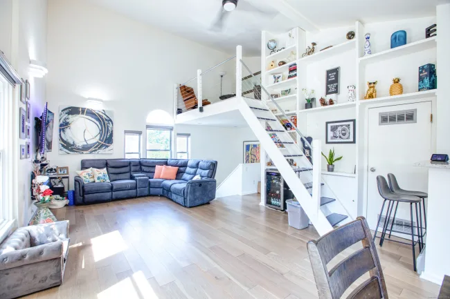 32 Pine Street #APT 27