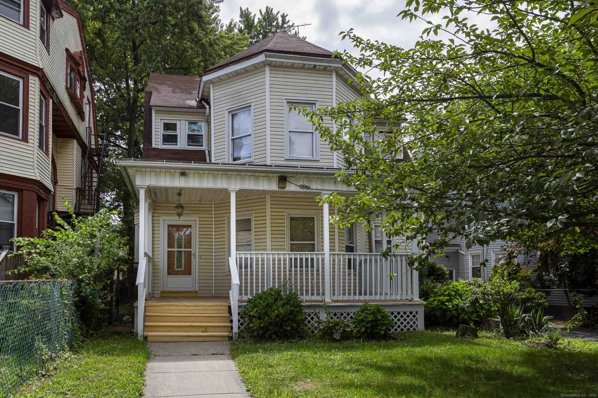 62 Burton Street, Hartford, CT